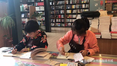 小小圖書管理員第四天 B4班曲靖書城學(xué)問多，廣告設(shè)計初體驗